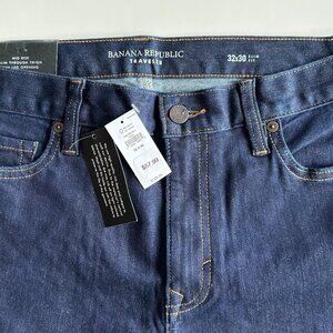 Banana Republic Traveler Jeans - 32X30 - Slim Fit - NWT